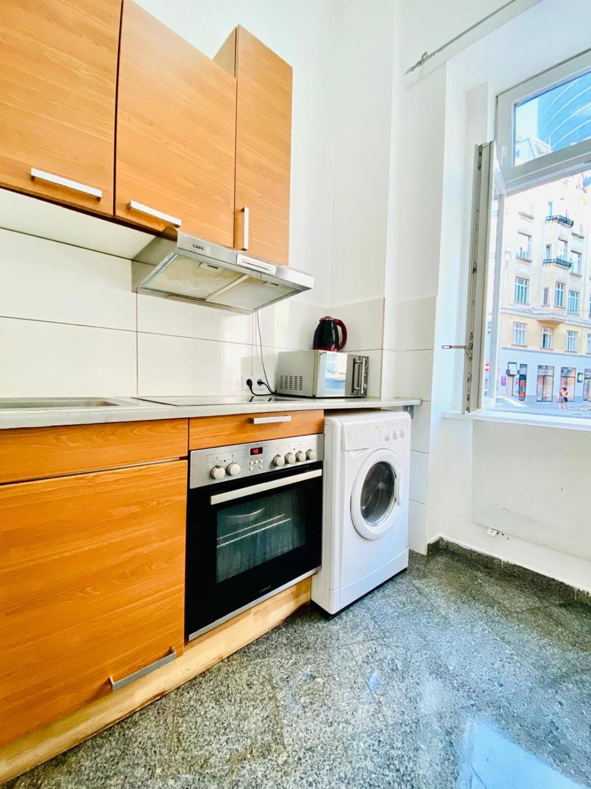 Astonishing 1 Bedroom Apt. Near Danube River *