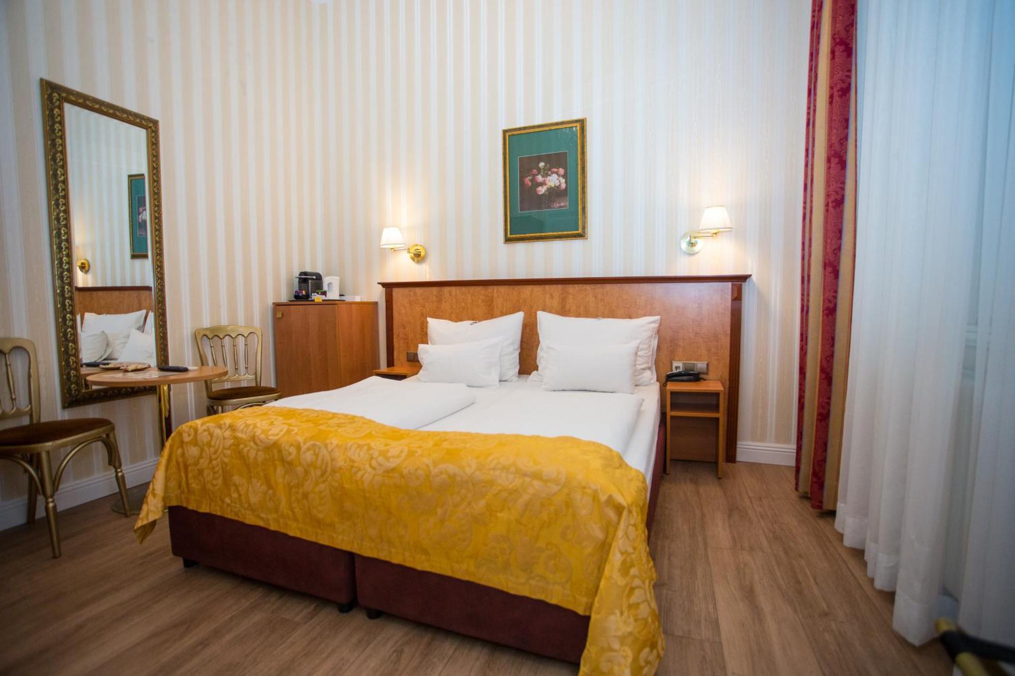 Hotel Opera I Self Check In Wien