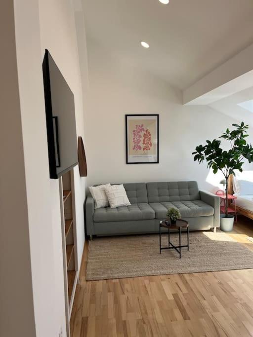 Apartment Dreamy & Cozy With Air Condition