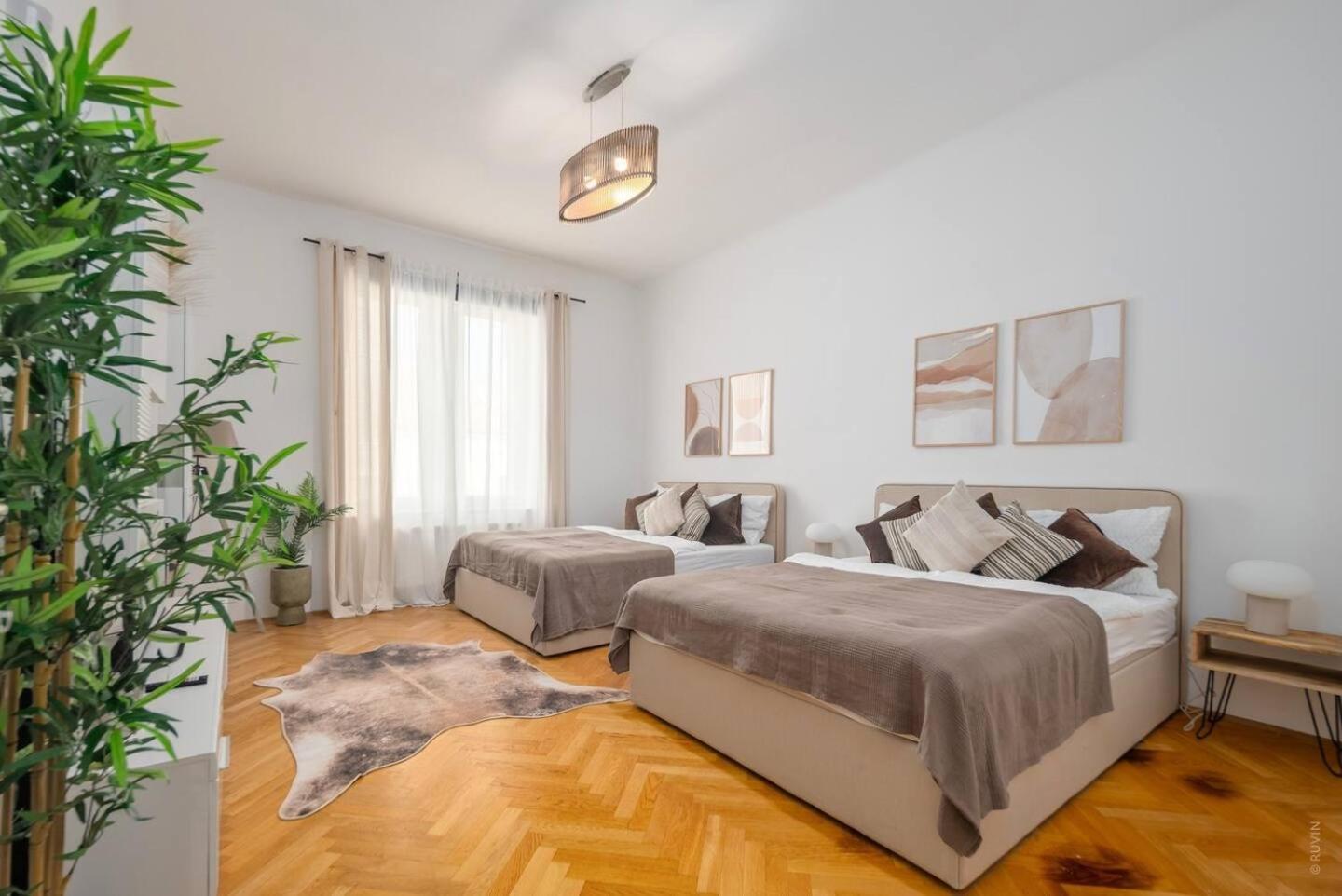 Stylish I 5 Minutes To U1 Reumannplatz I 15 Min To Center *