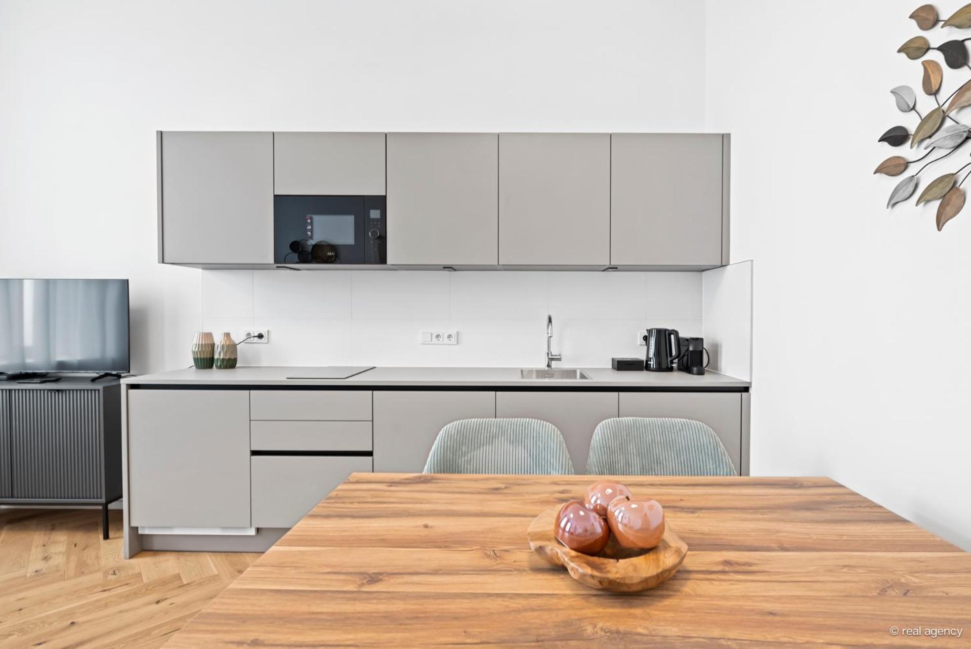 Easy Flat Hernals Viena