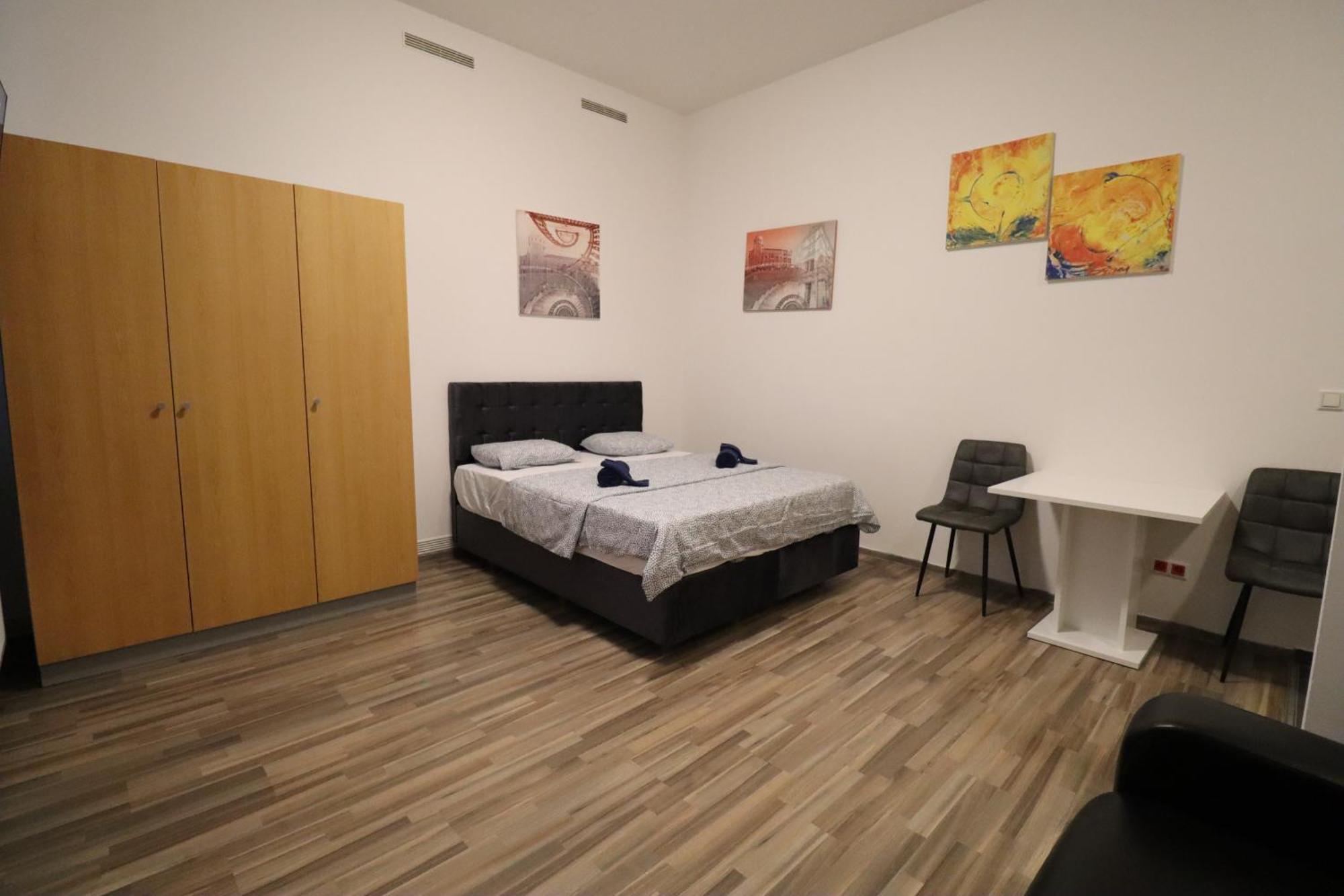 Grey Palazzo 1050 Aparthotel *