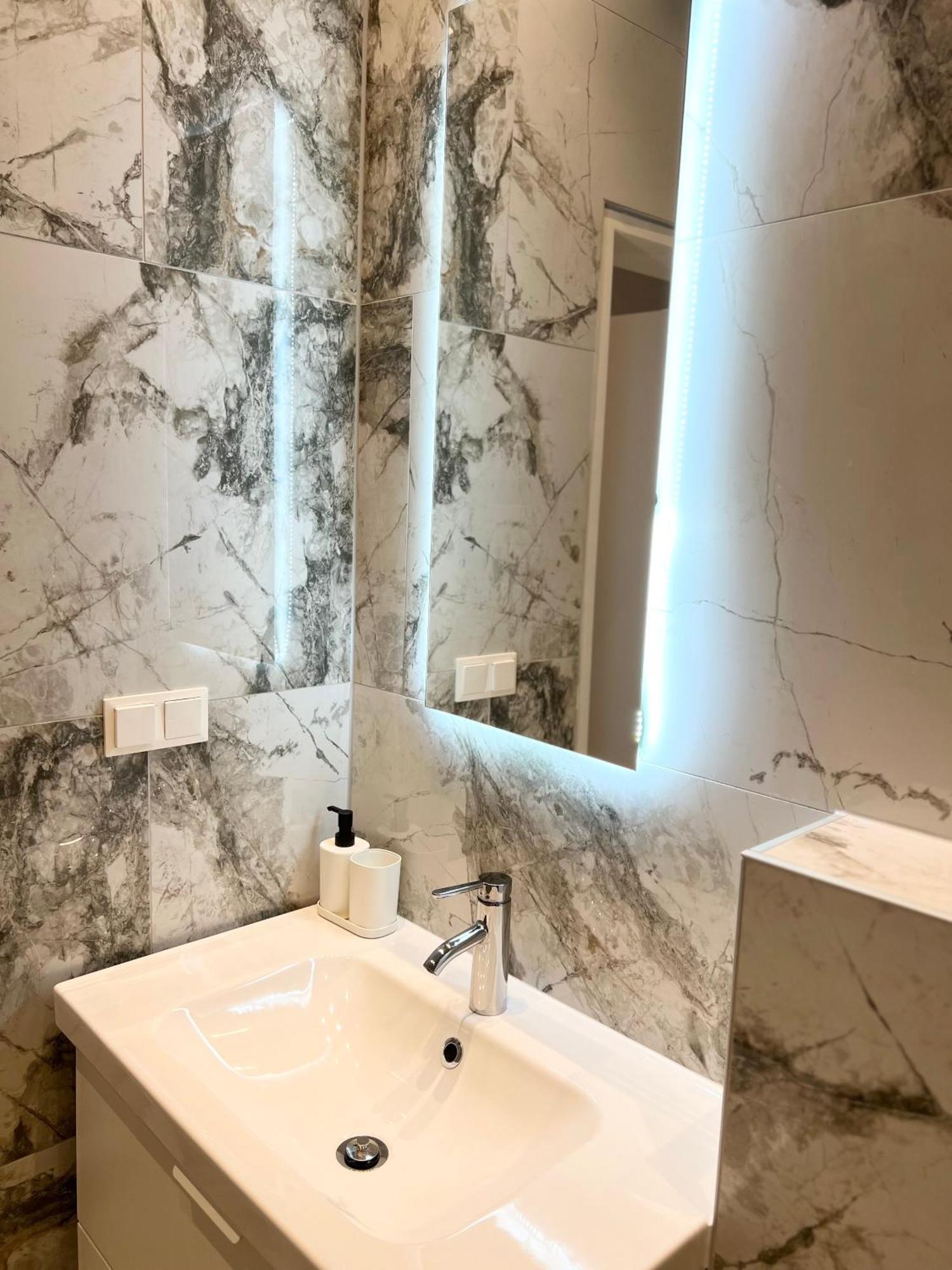 Apartamento Charm Meidling Viena