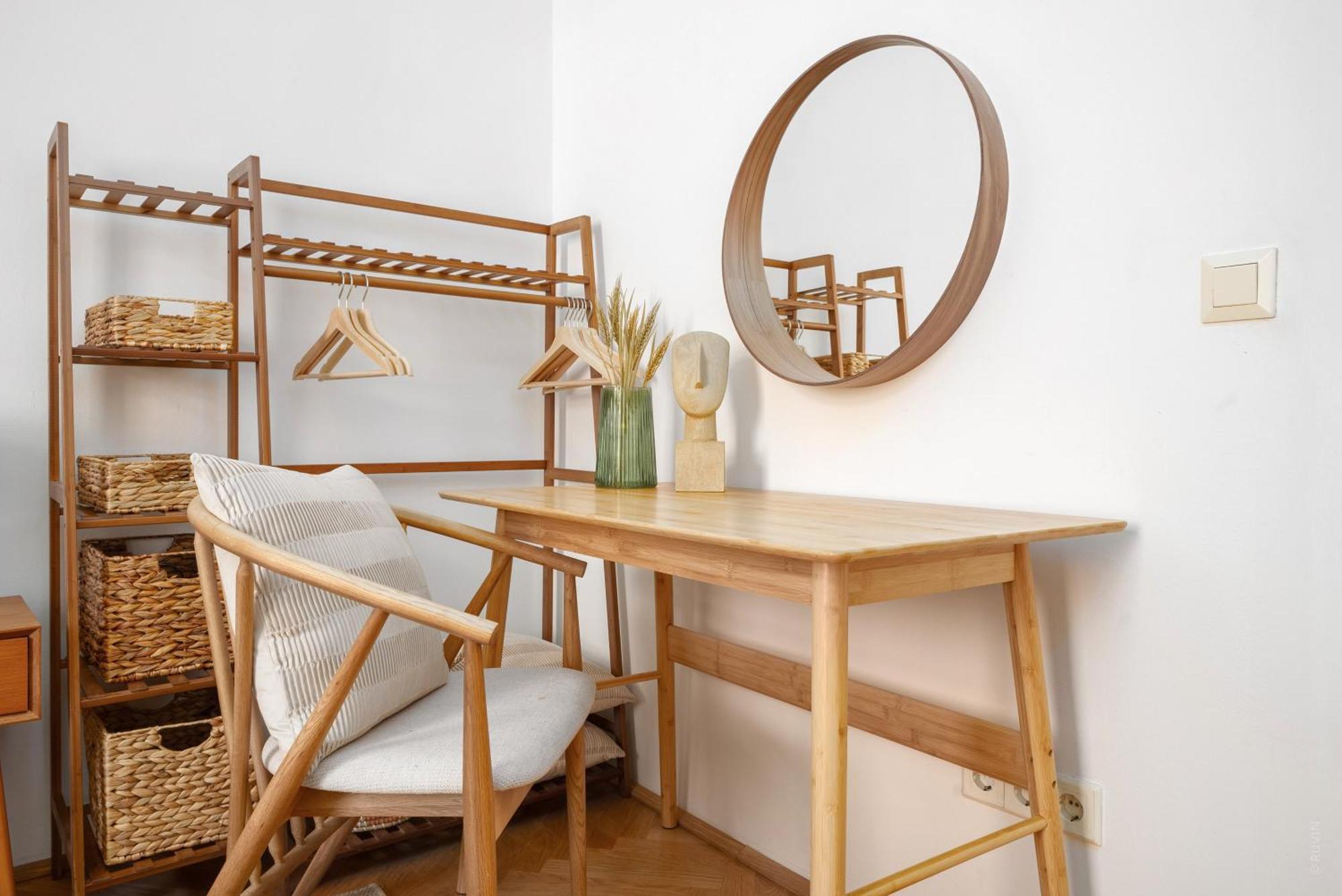 Stylish I 5 Minutes To U1 Reumannplatz I 15 Min To Center Vienna