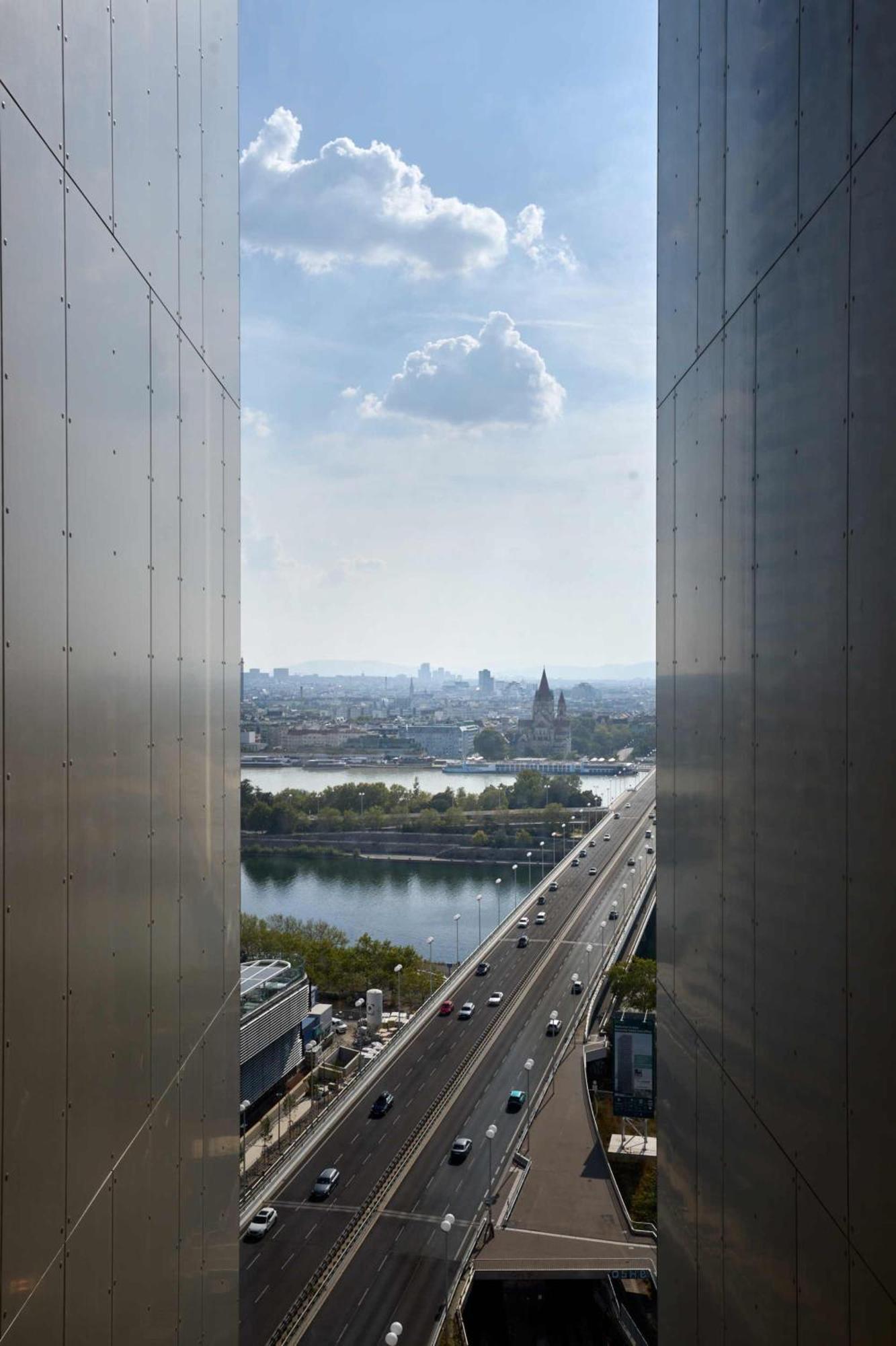 District Living * Vienna