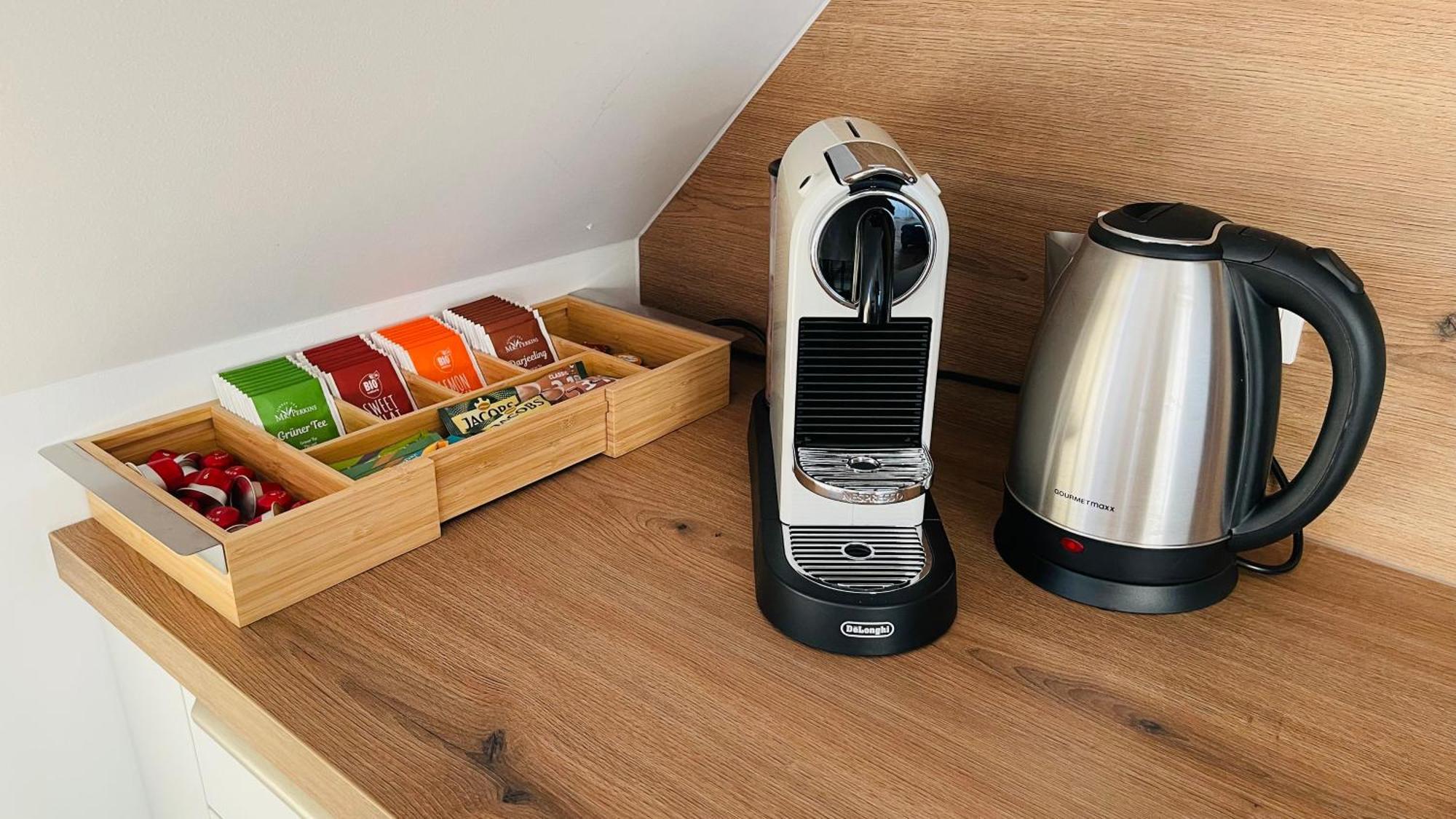 Spacious Penthouse - 4 For Up To 10 Guests - Contactless Check-in