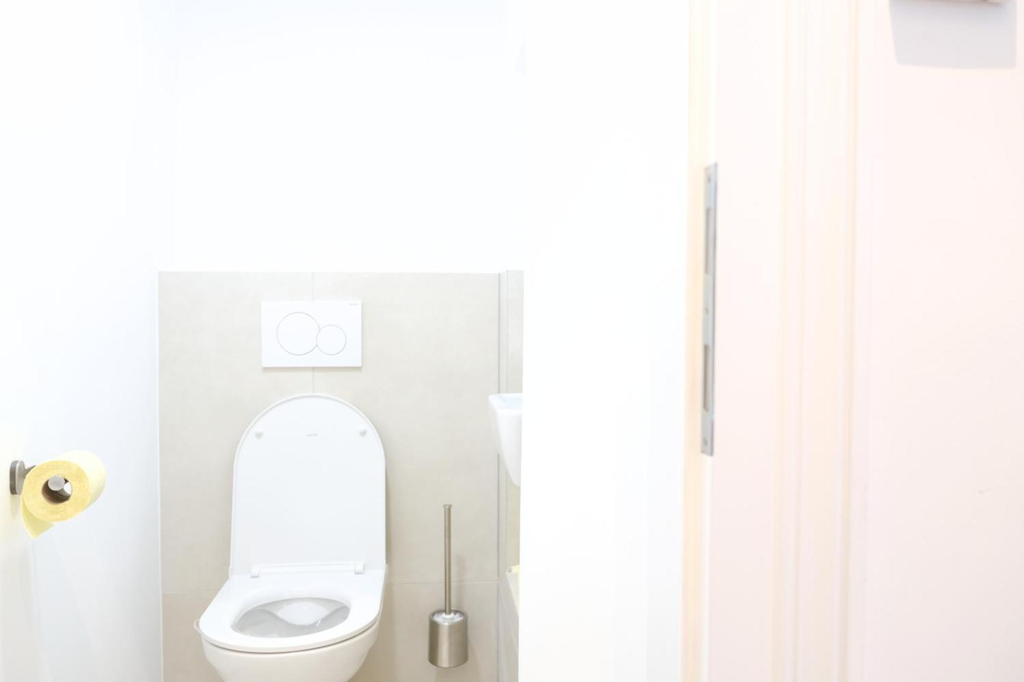 Design One Bedroom In Vienna