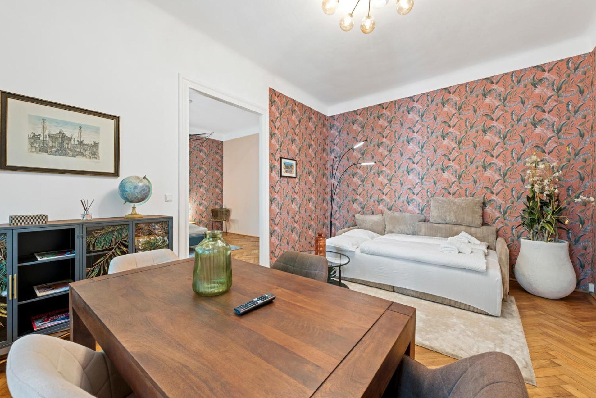 4ty3 - Spacious In The Heart Of The 8th District Is Calling Vienna