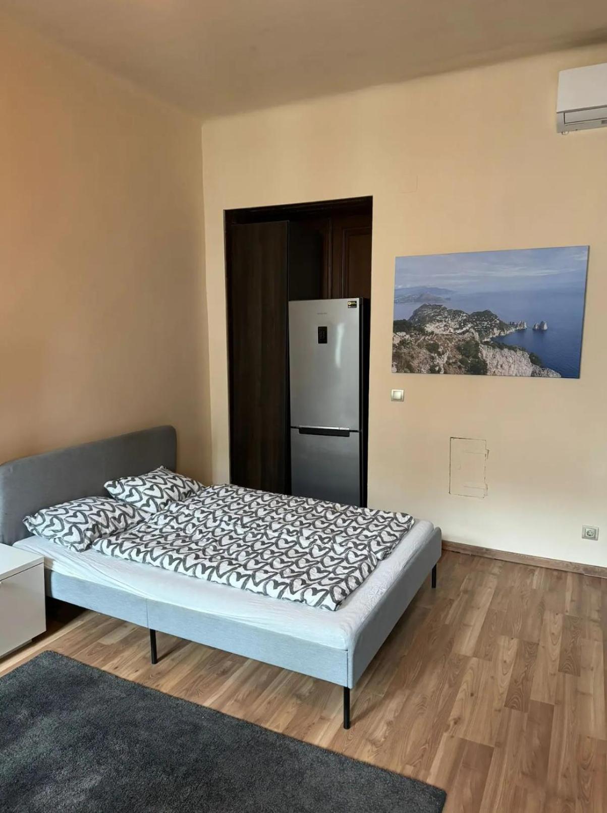 Kios Place Apartment *