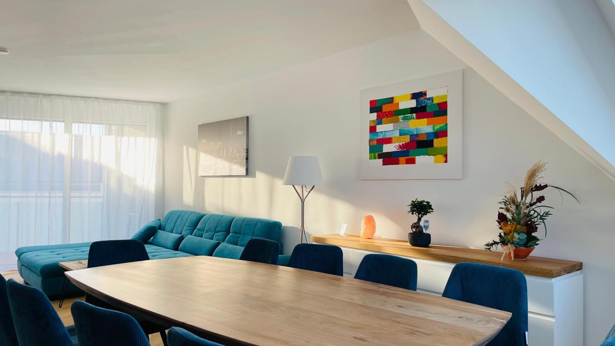 Apartment Spacious Penthouse - 4 For Up To 10 Guests - Contactless Check-in