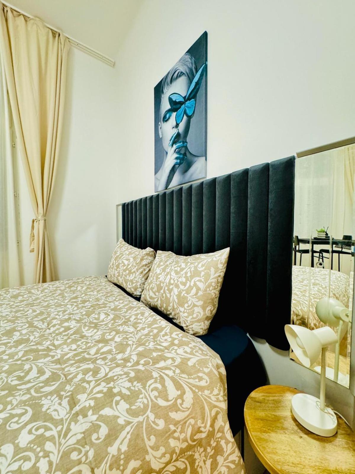 4br Shared With View Only 7- Min To Westbahnhof Wien