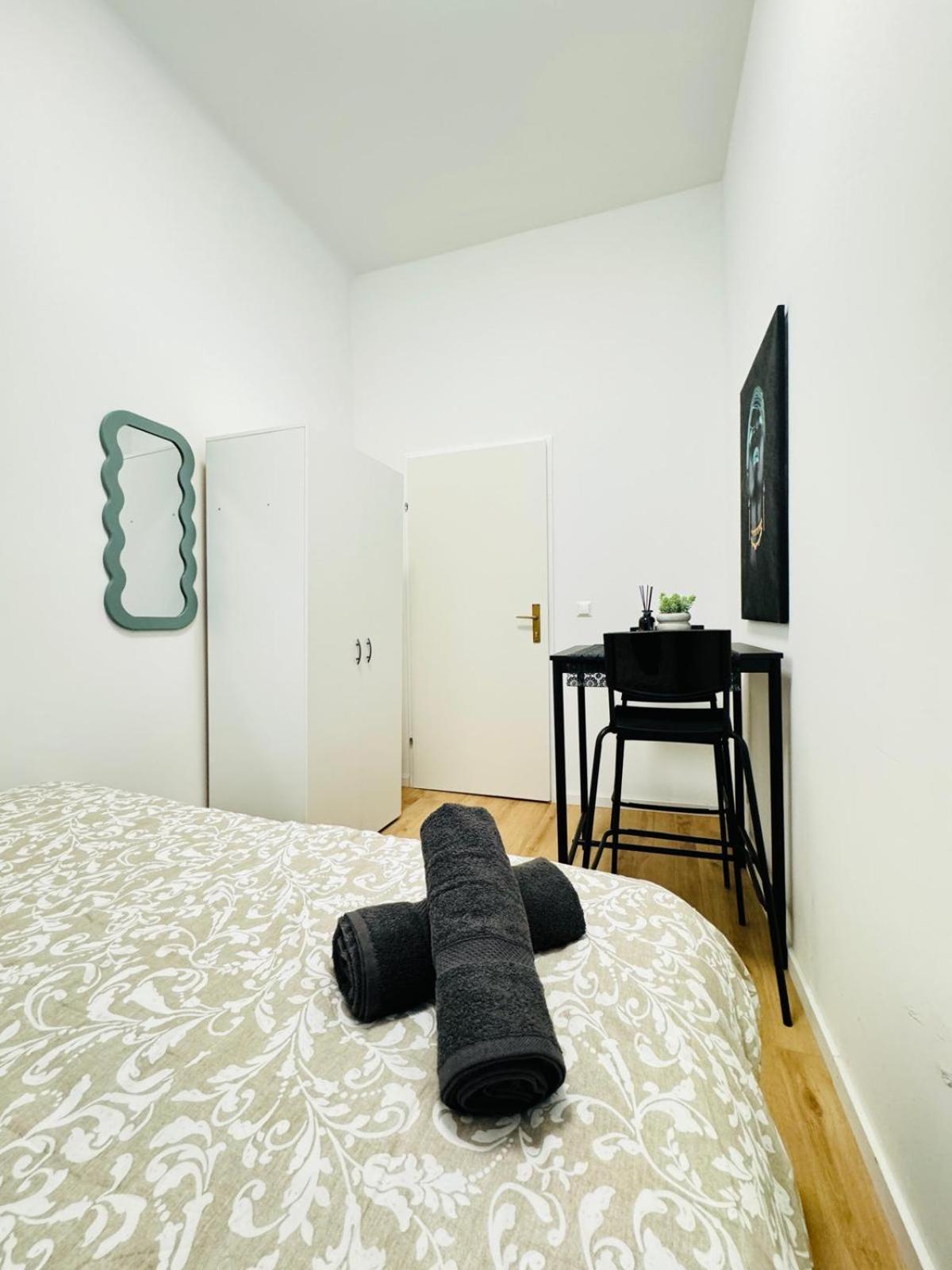 4br Shared With View Only 7- Min To Westbahnhof *