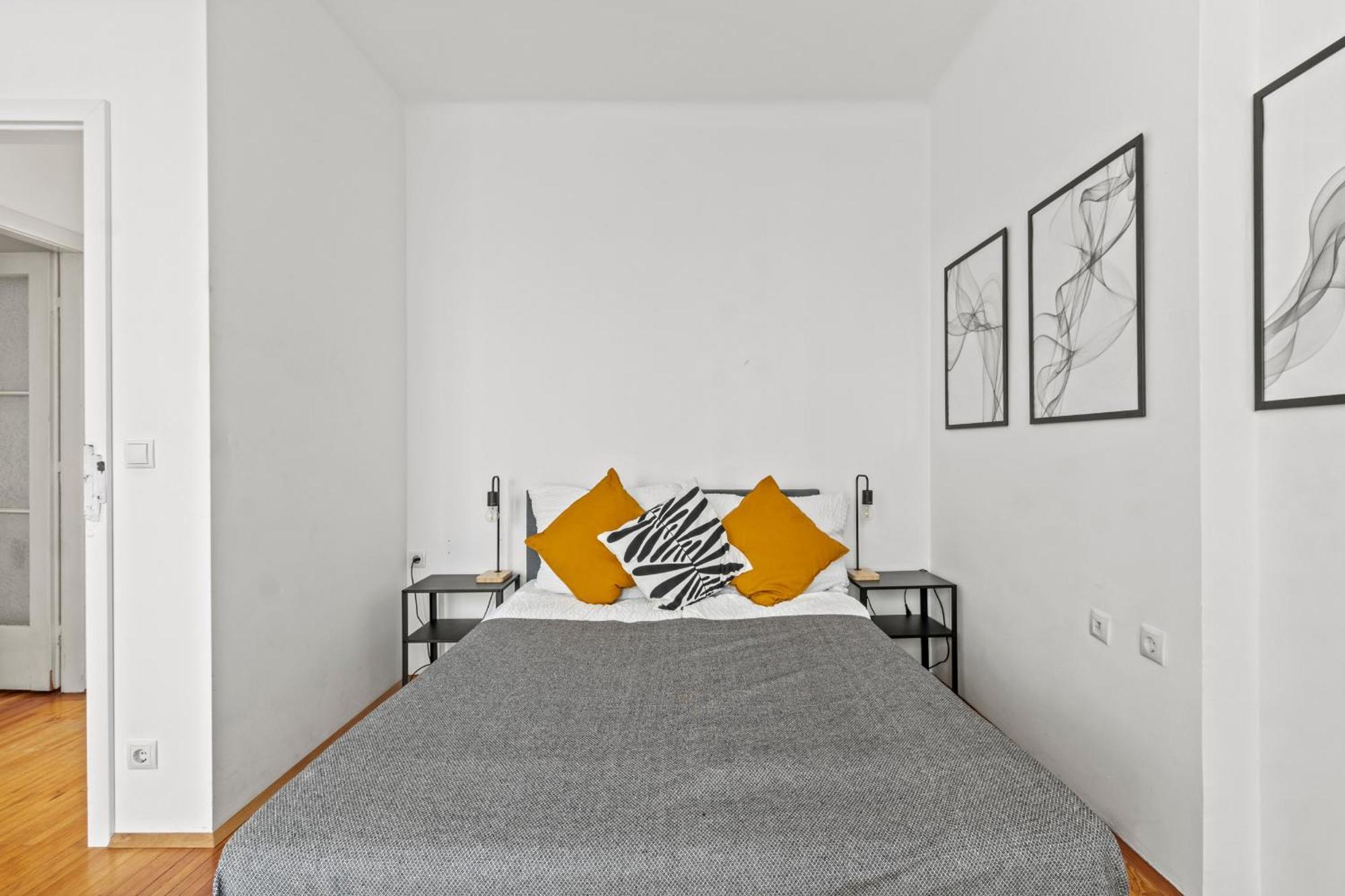 Zentrale Fuer 12 Gaeste - 4 Schlafzimmer Apartment