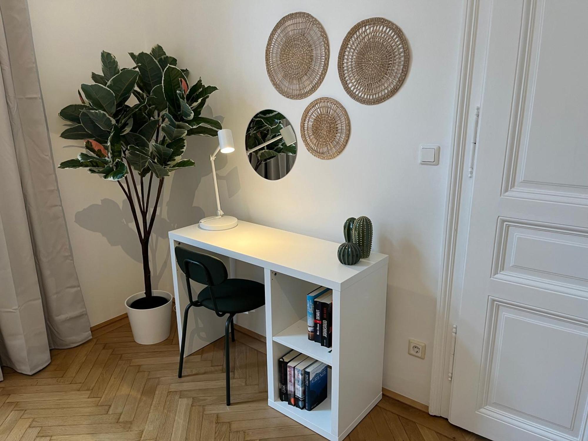 Grosszuegiger Wiener Altbau Gleich Neben Schoenbrunn Appartamento *