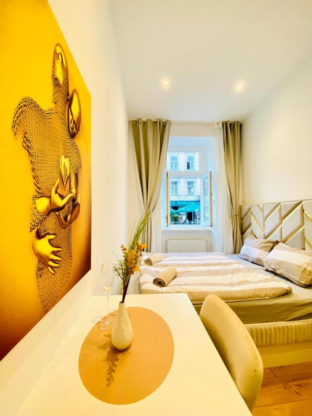 Apartment Ottakring Gem Shared 4-br Retreat Breathtaking Views