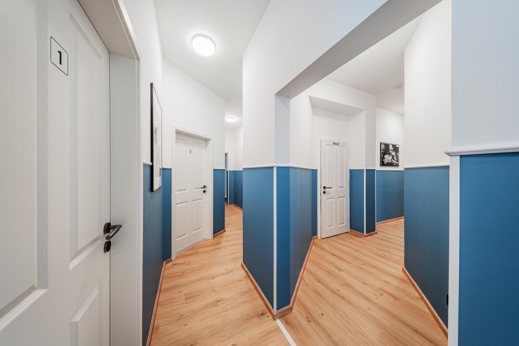 Rive By Home1 Viena
