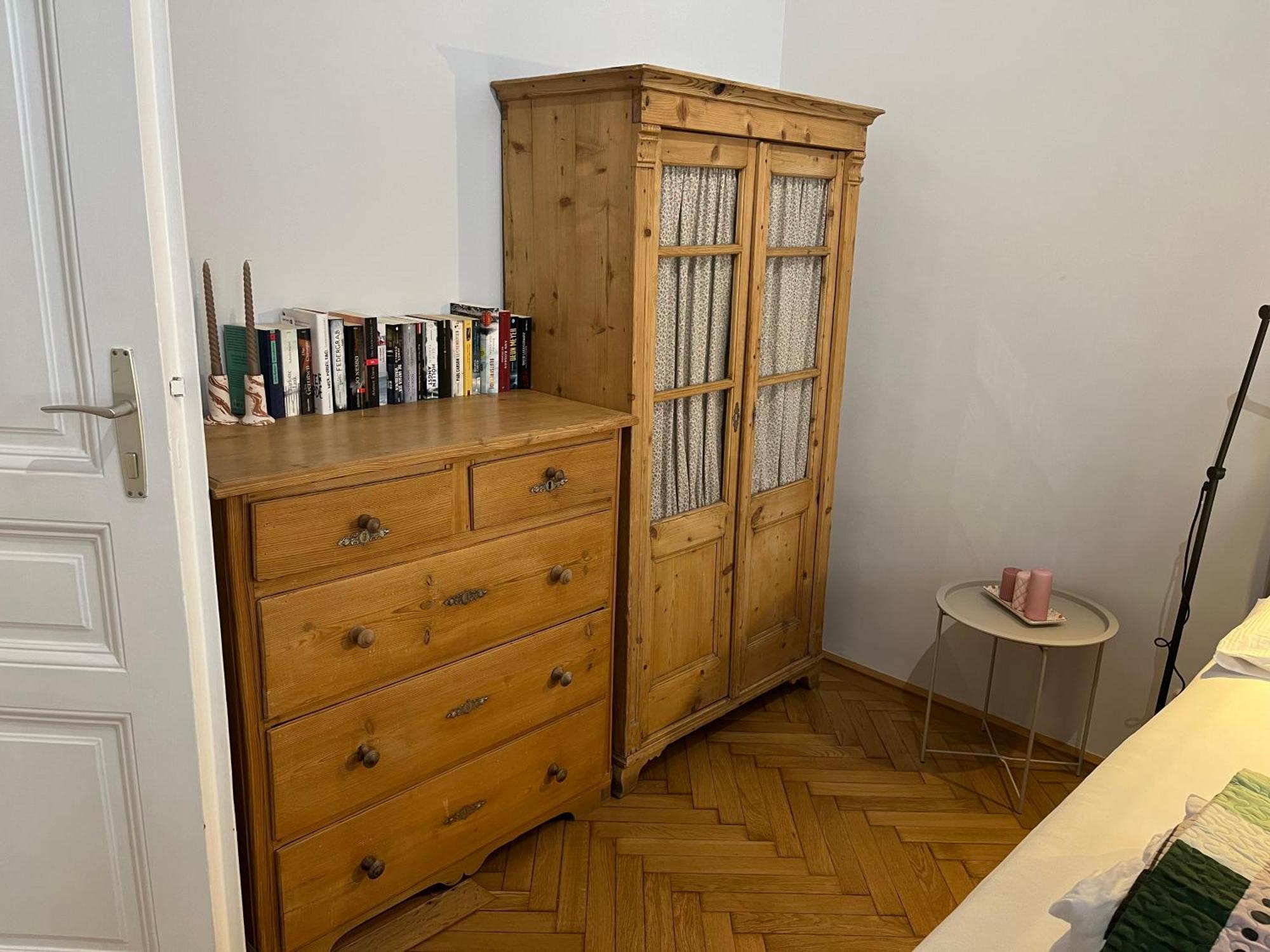 Grosszuegiger Wiener Altbau Gleich Neben Schoenbrunn * Vienna
