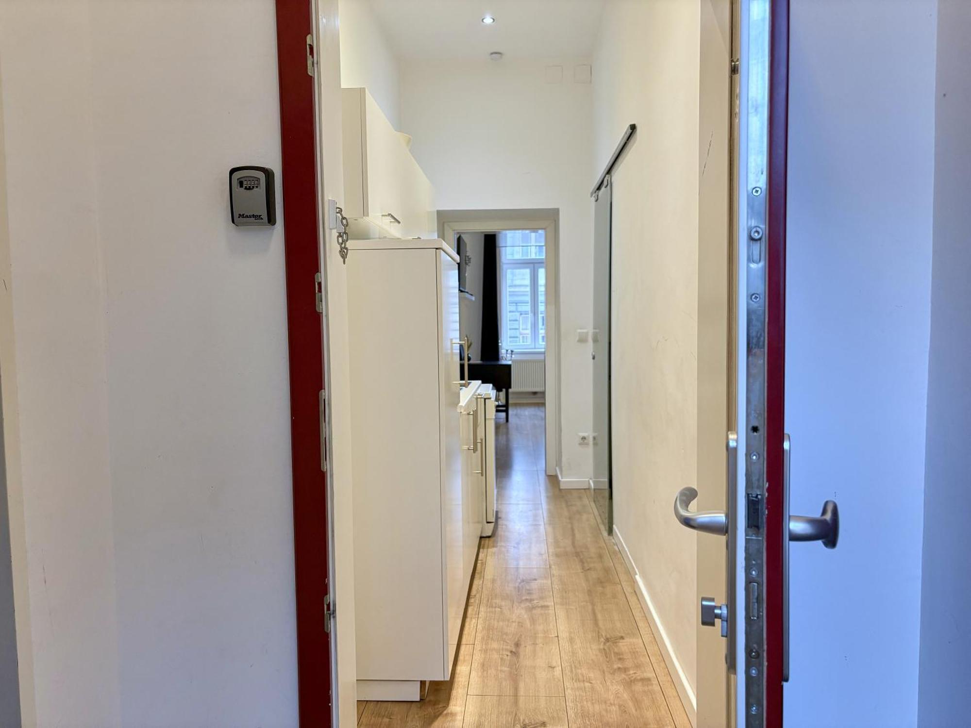 Luxurious And Bright, 5 Min To City Center Apartamento *