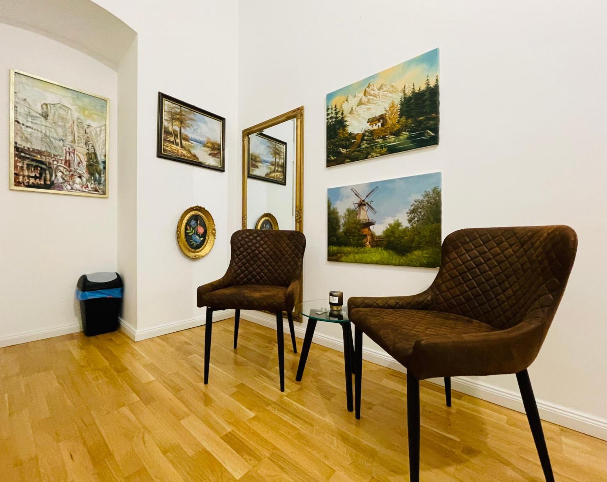 Direct Center-privat Rooms-5 Minutes Mariahilferstrasse * Viena