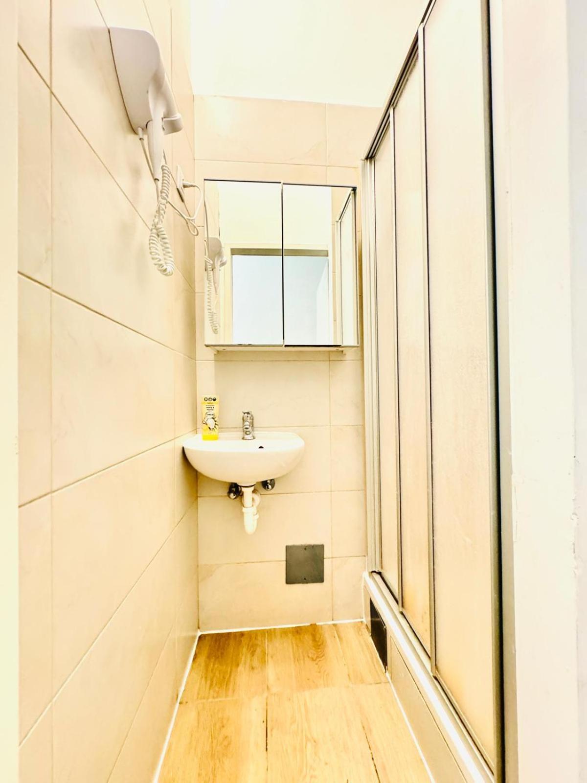 4br In A Shared Apt, 10 Min To Fac Platz * Vienna