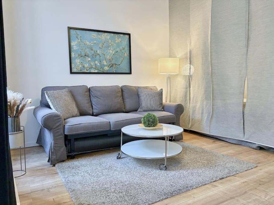 Apartamento Relocation Or Expats, Only Long Term Stay! 2 Min To Metro