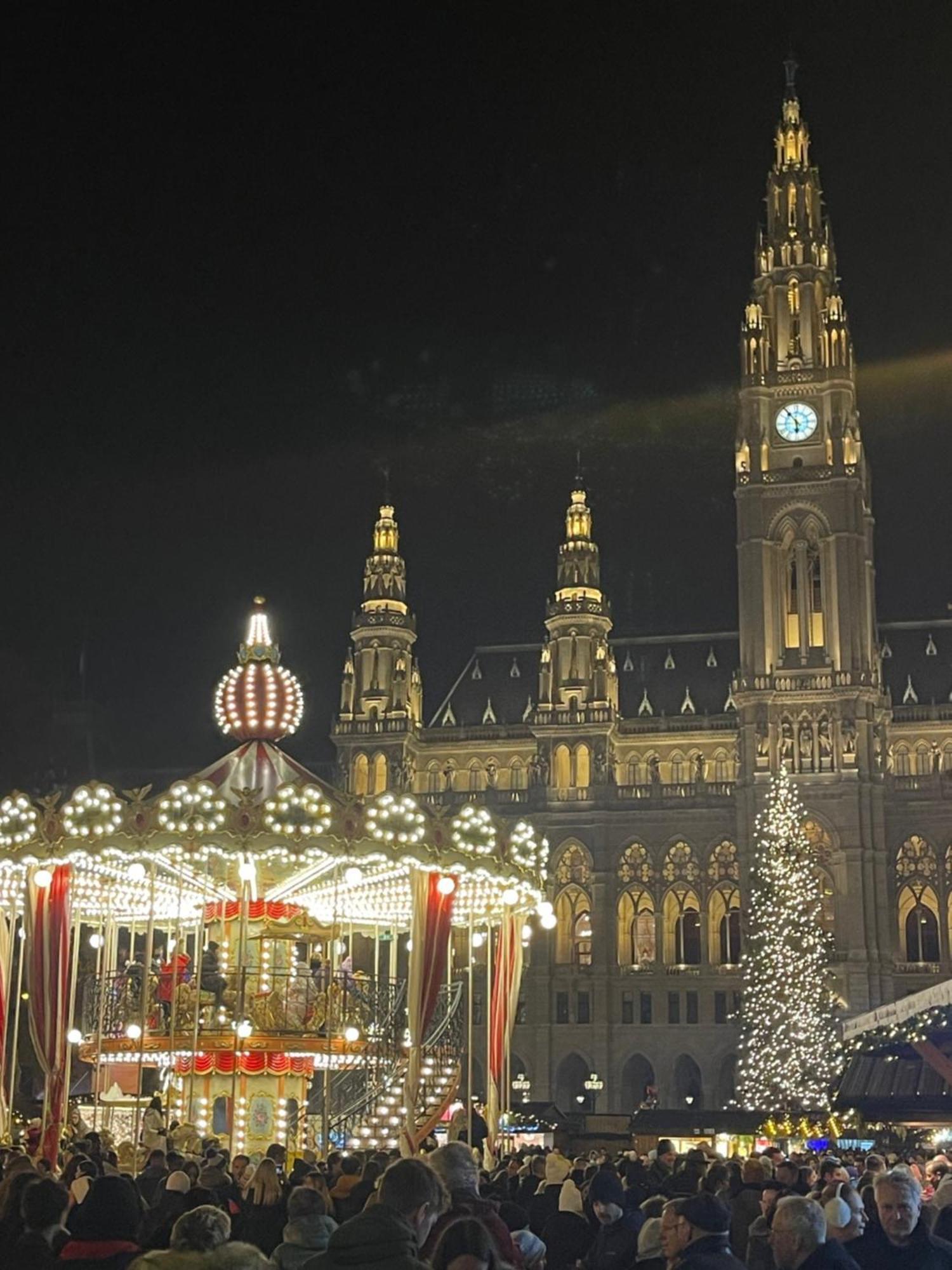 Modern In The Heart Of - Steps From The Opera * Wien