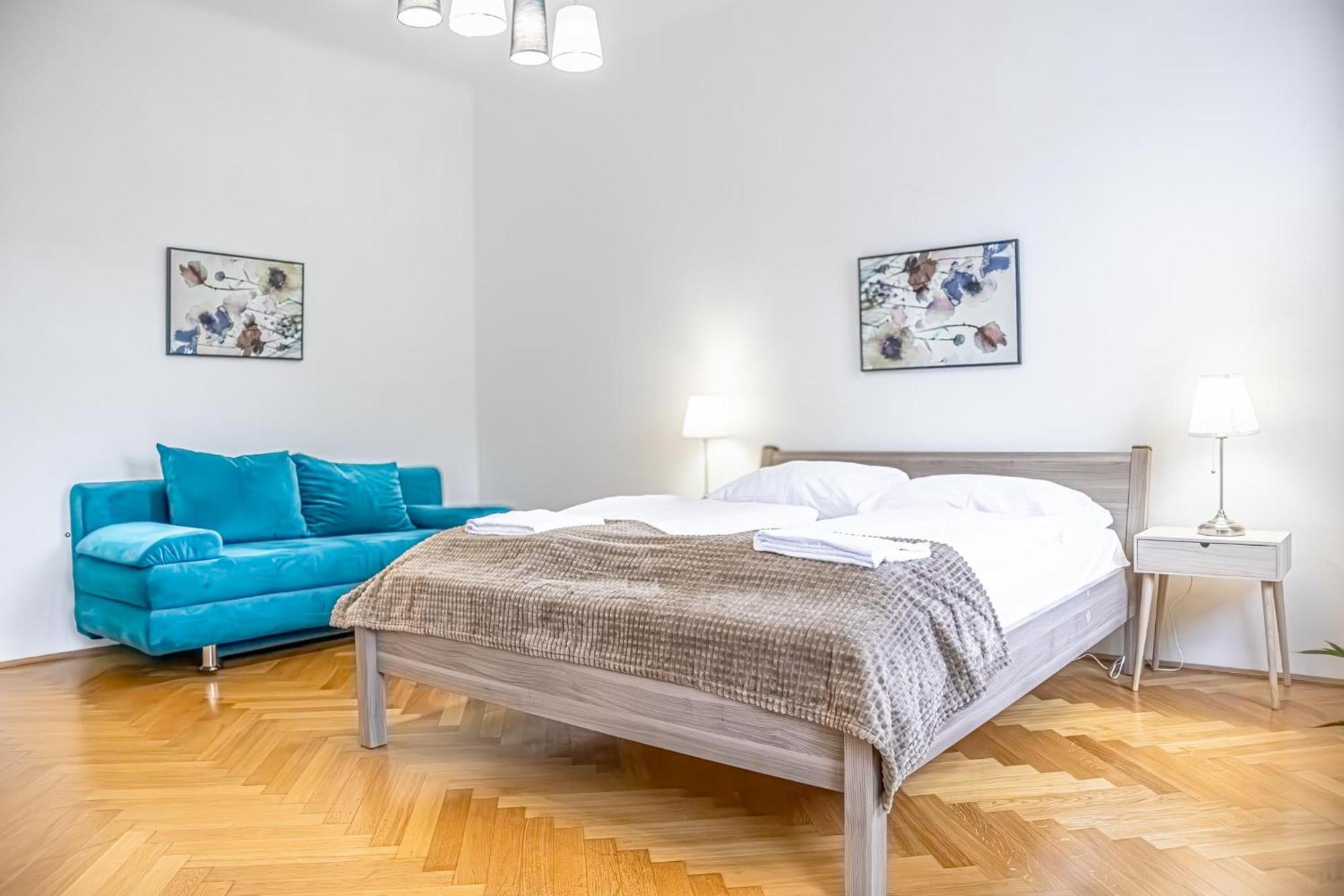 Apartment Comfortable 2br Apt, Near Wiener Stadthalle Wien