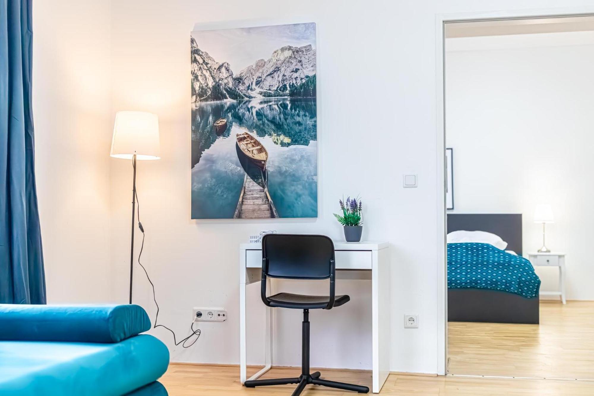 Elegant 2br Apt.@wiener Stadthalle/central Located Apartment Vienna