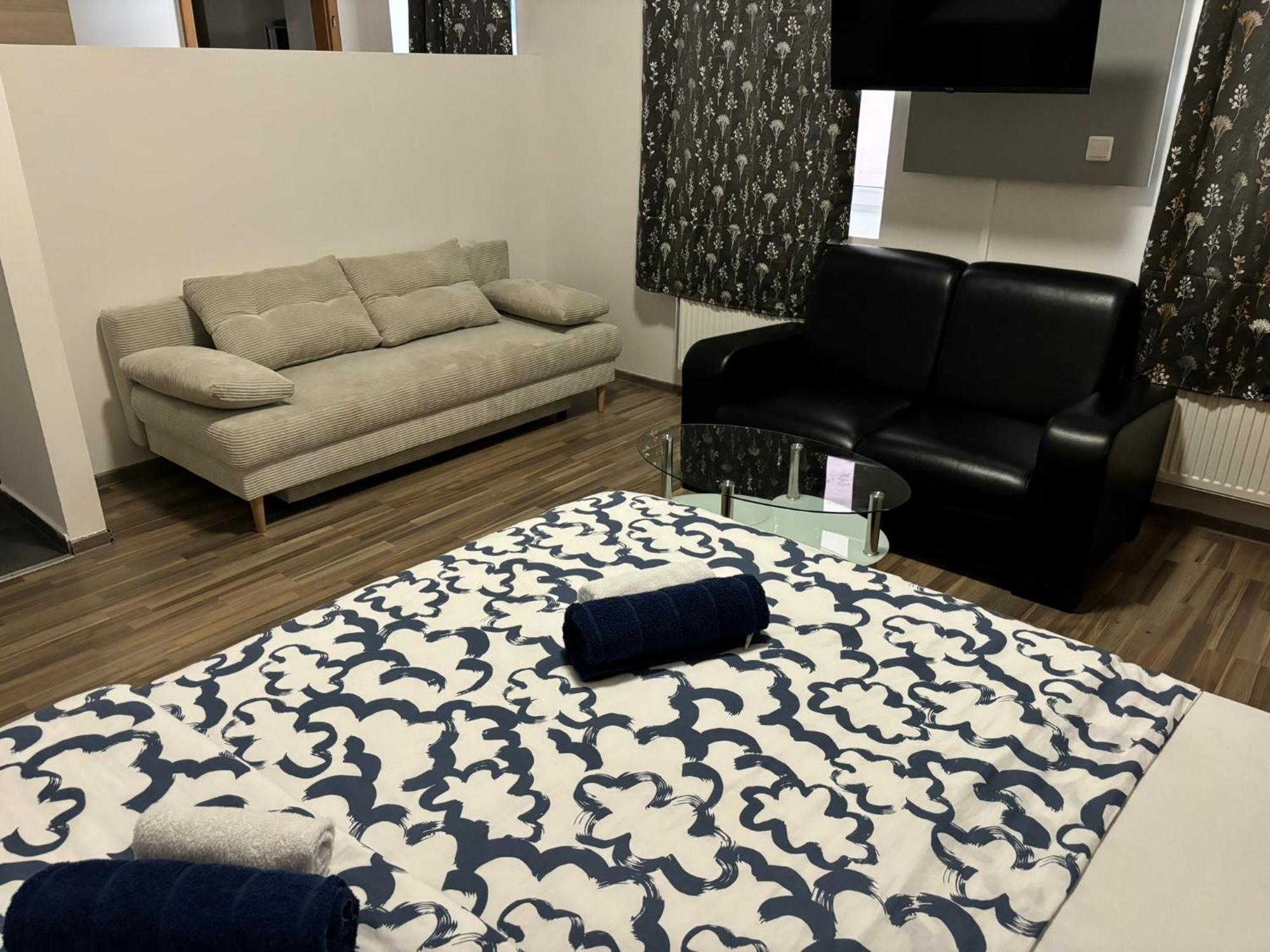 Grey Palazzo 1050 Aparthotel