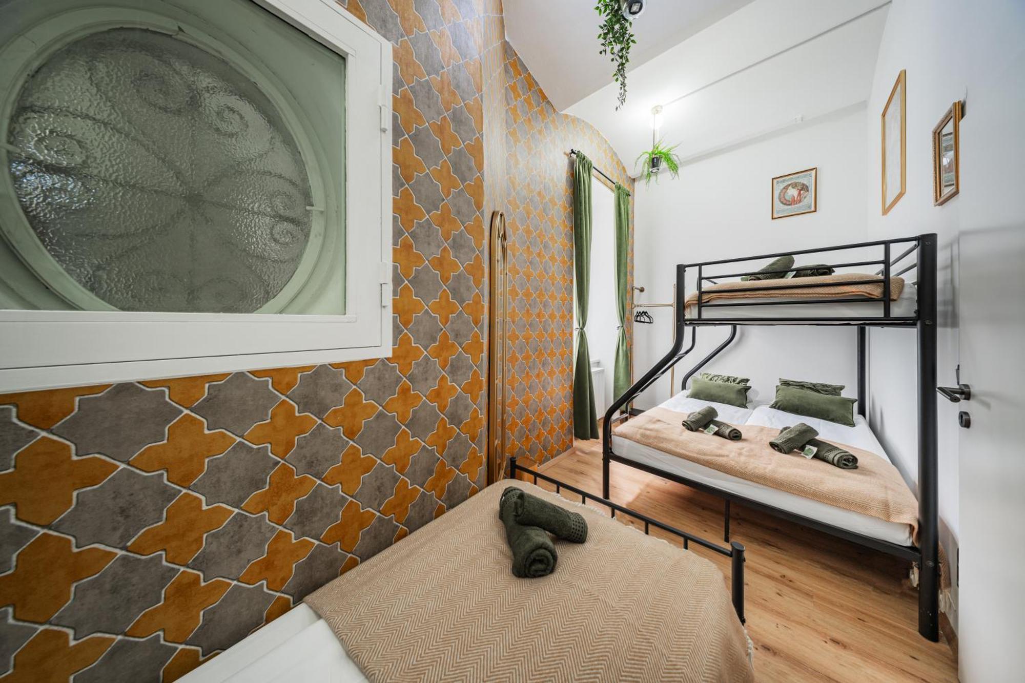 Bloom By Home1 *