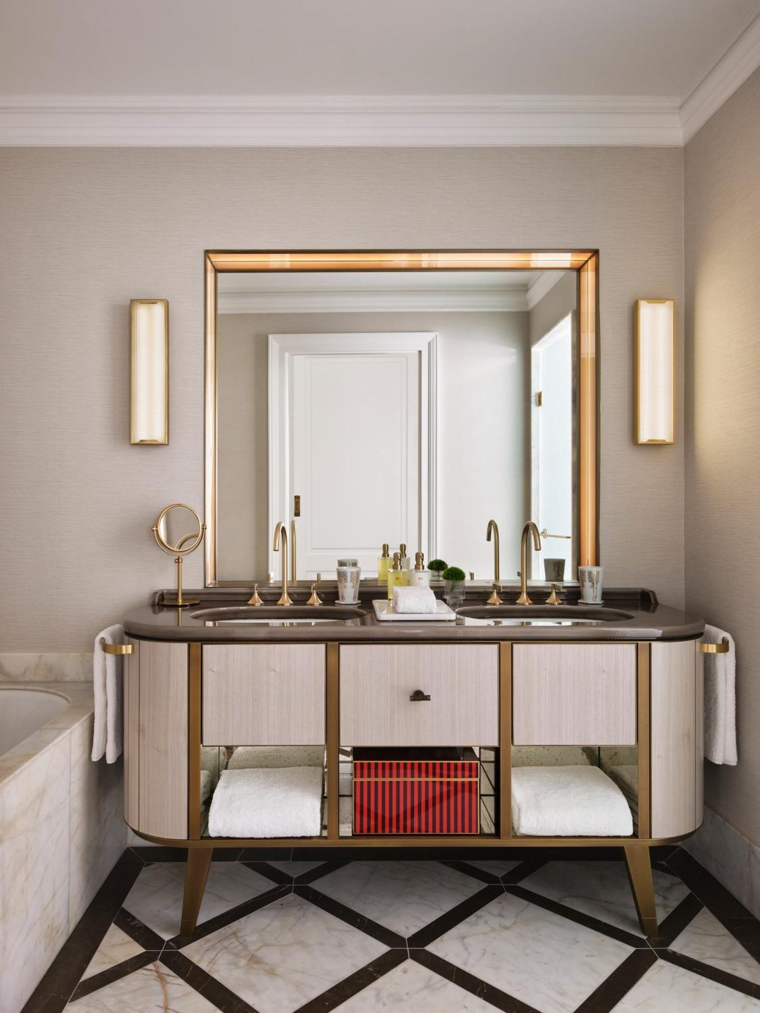 Rosewood Hotel
