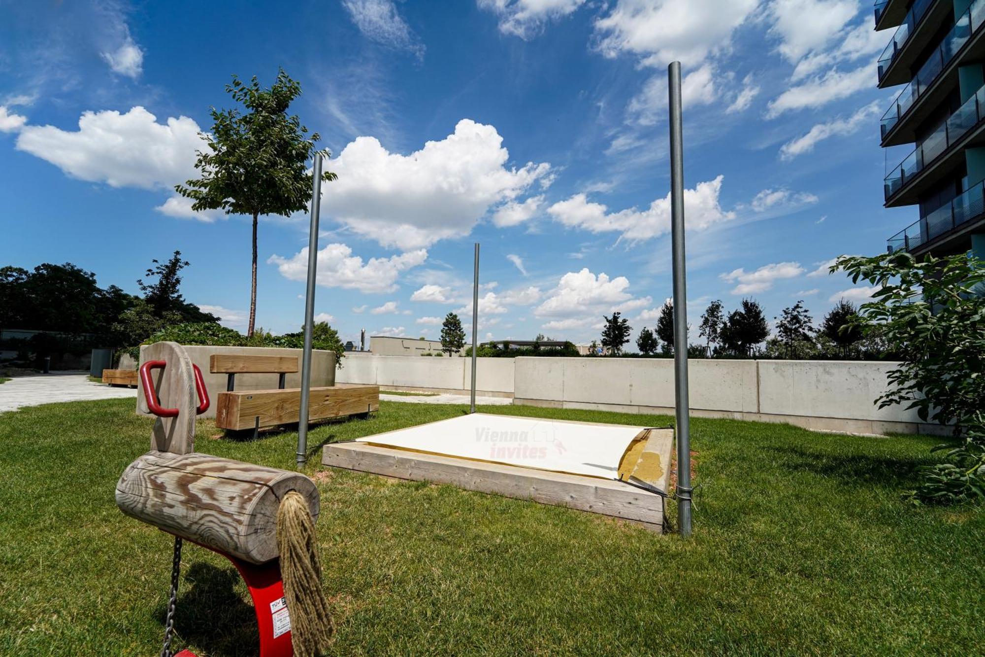 Luxury With View Over And Pool * Viena