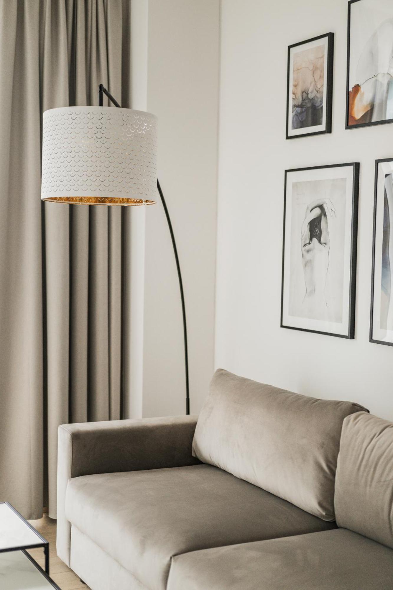 Luxury With View Over And Pool Apartamento Viena