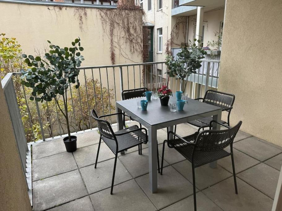 Apartment Fuer 4 Beim Westbahnhof *