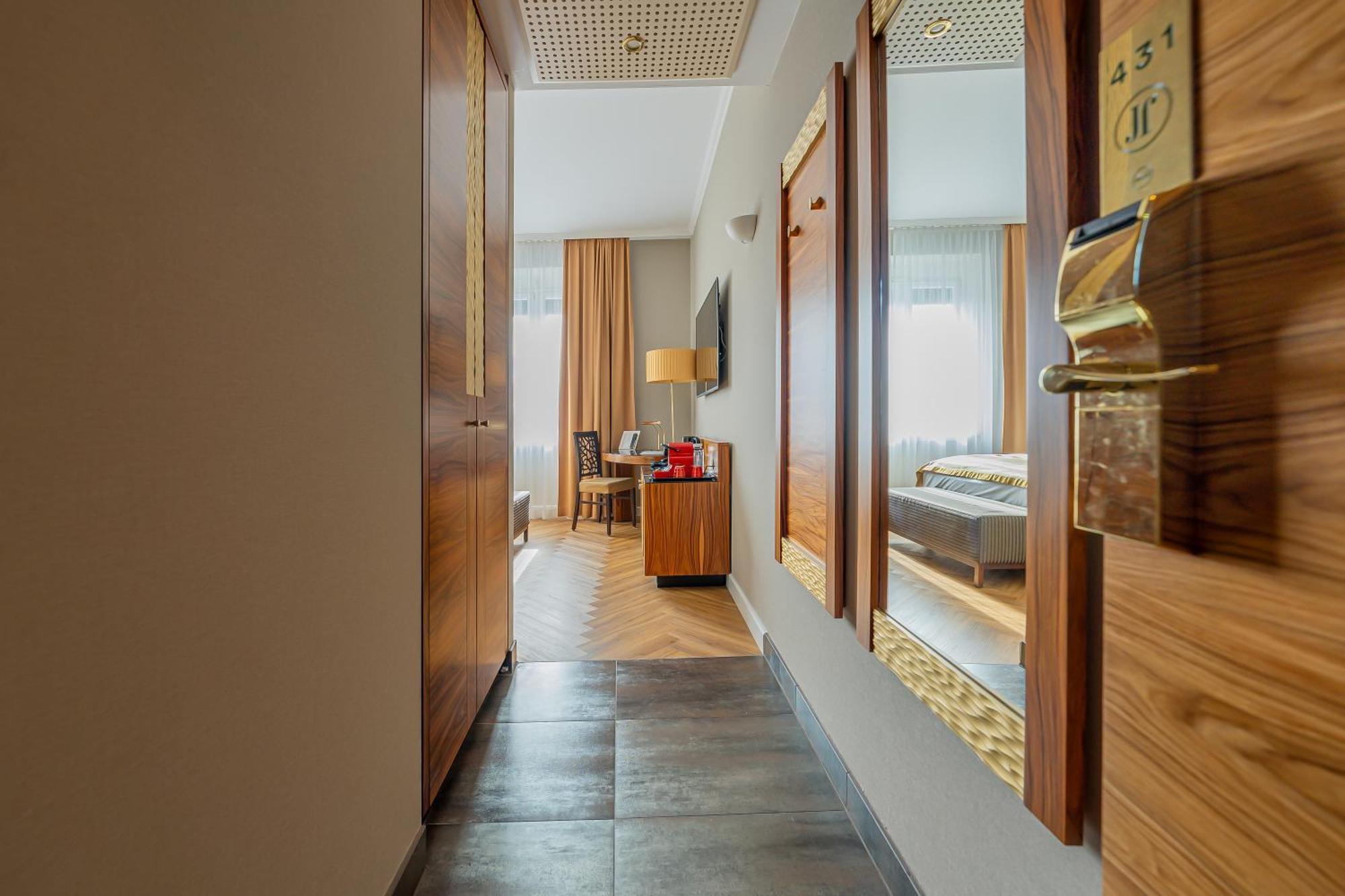 Hotel Josefshof Am Rathaus