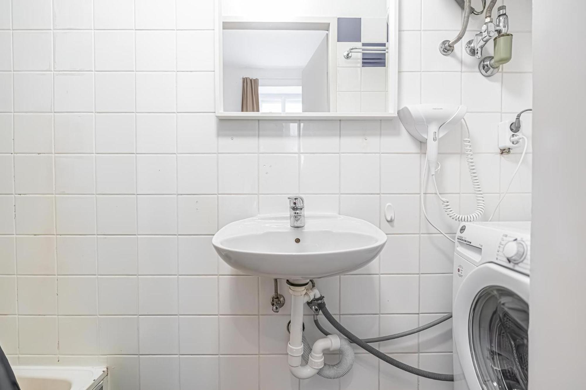 Comfortable 2br Apt Central And Well Connected * Vienna