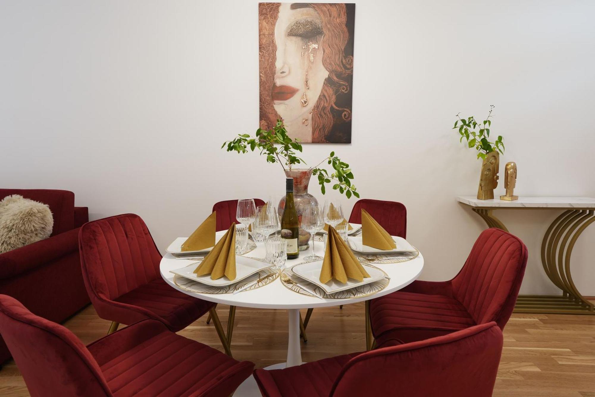 Carl's Design Residences By Domicilia Wien