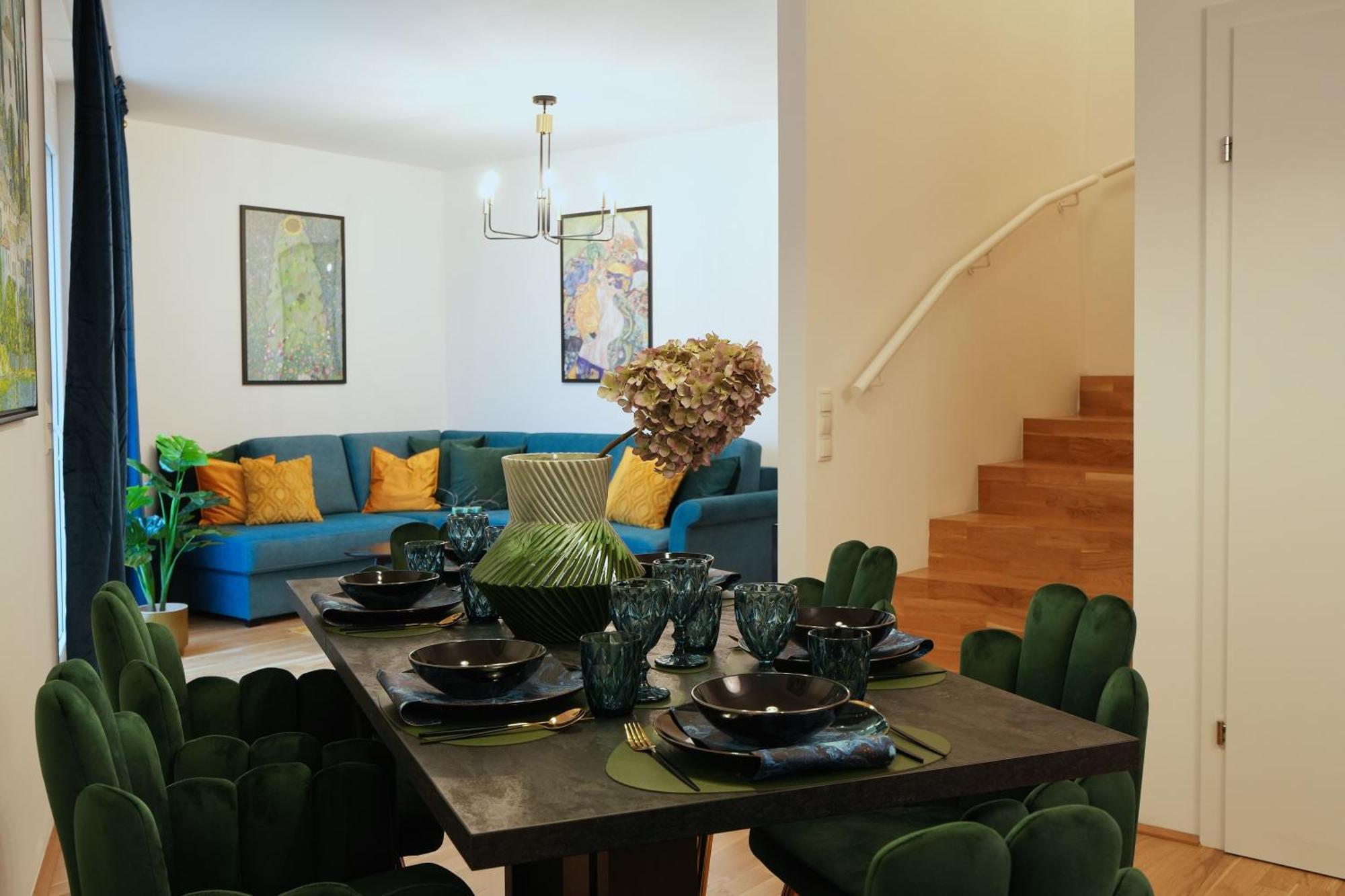 Carl's Design Residences By Domicilia
