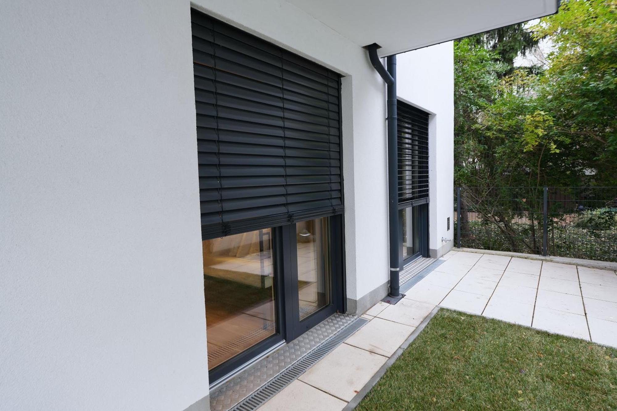 Carl's Design Residences By Domicilia *