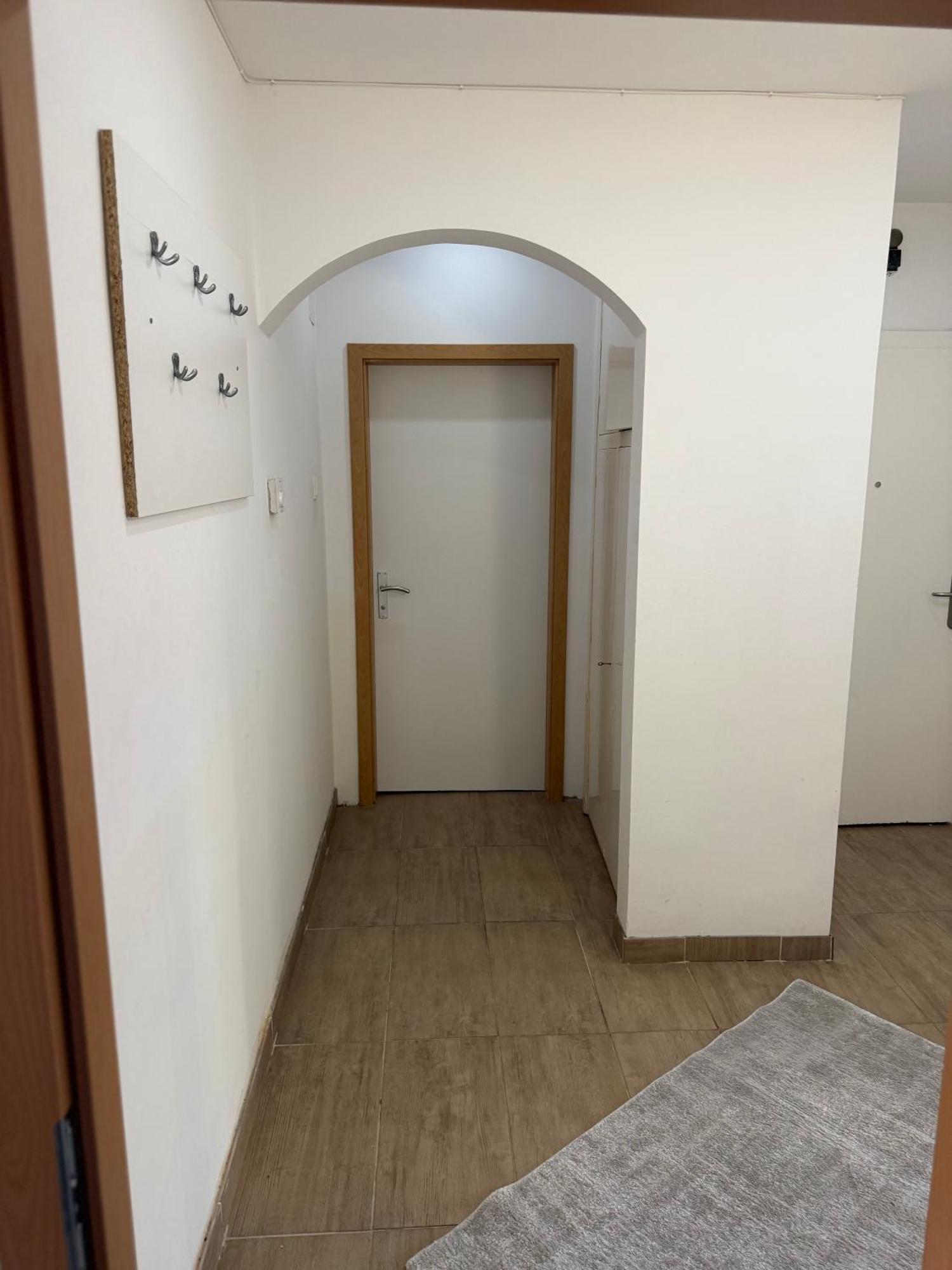 Apartment Schoene 3-br 1 Minute Zur U-bahn Vienna