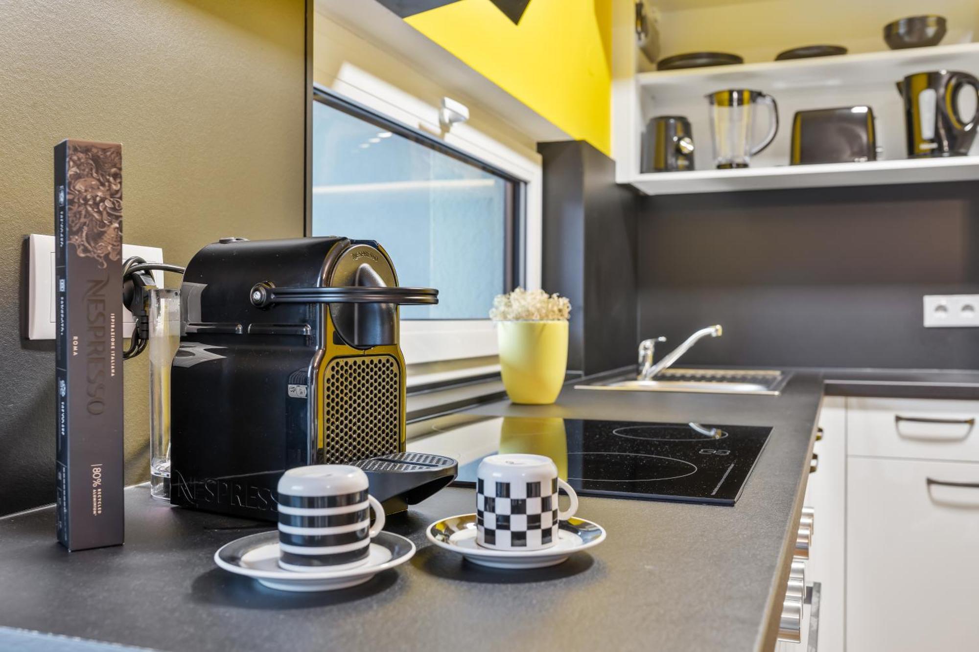 Apartment Yellow - Whirlpool Garden - Free Parking - Wifi Vienna