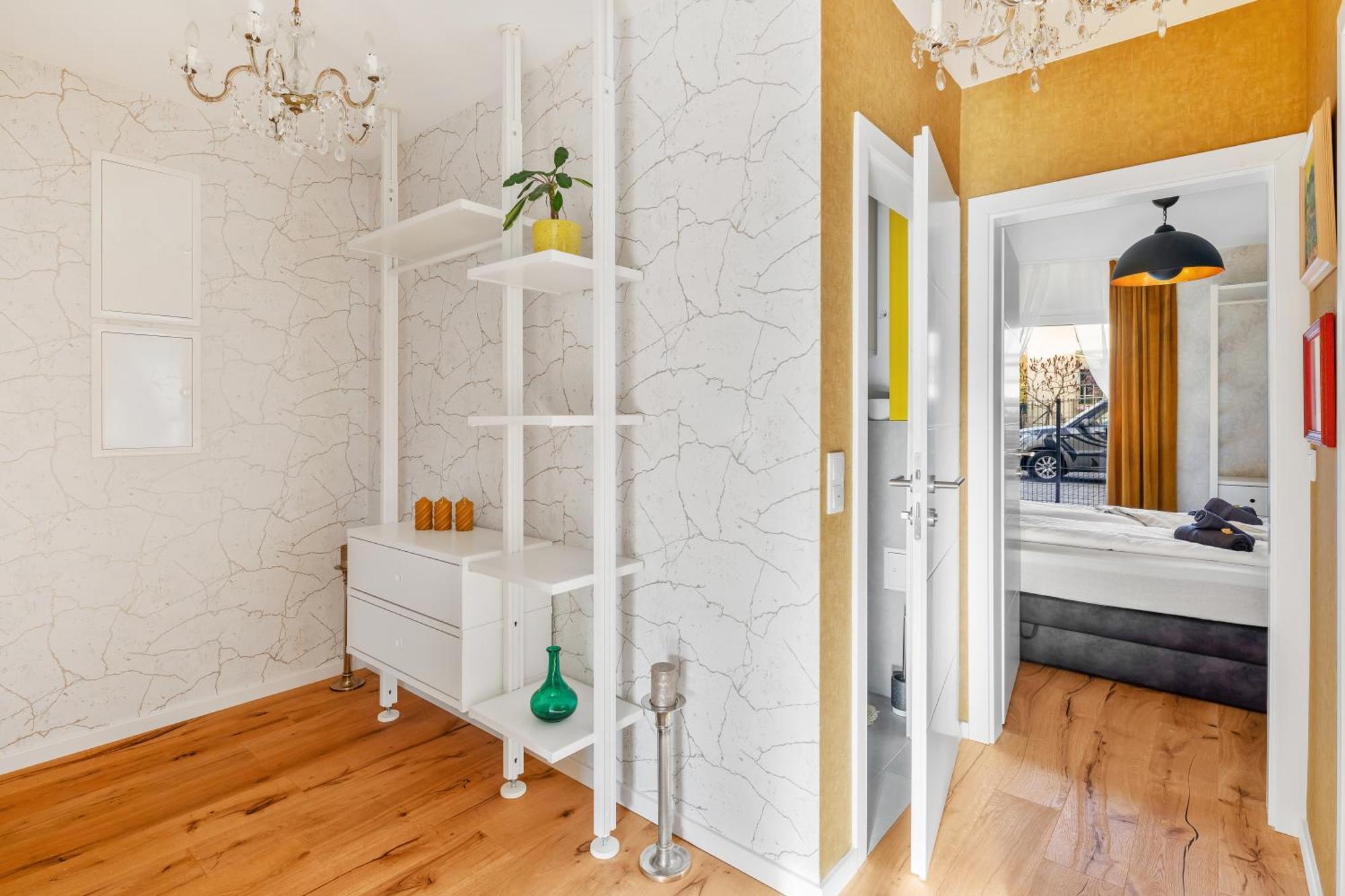Yellow - Whirlpool Garden - Free Parking - Wifi Apartment Vienna