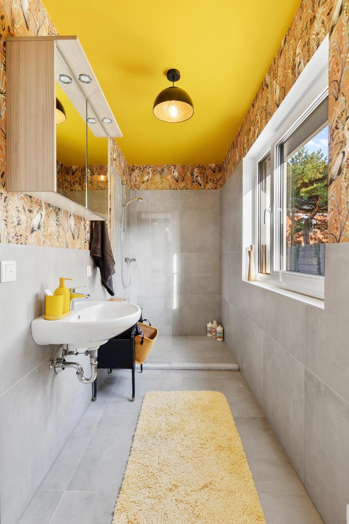 Yellow - Whirlpool Garden - Free Parking - Wifi Apartment *