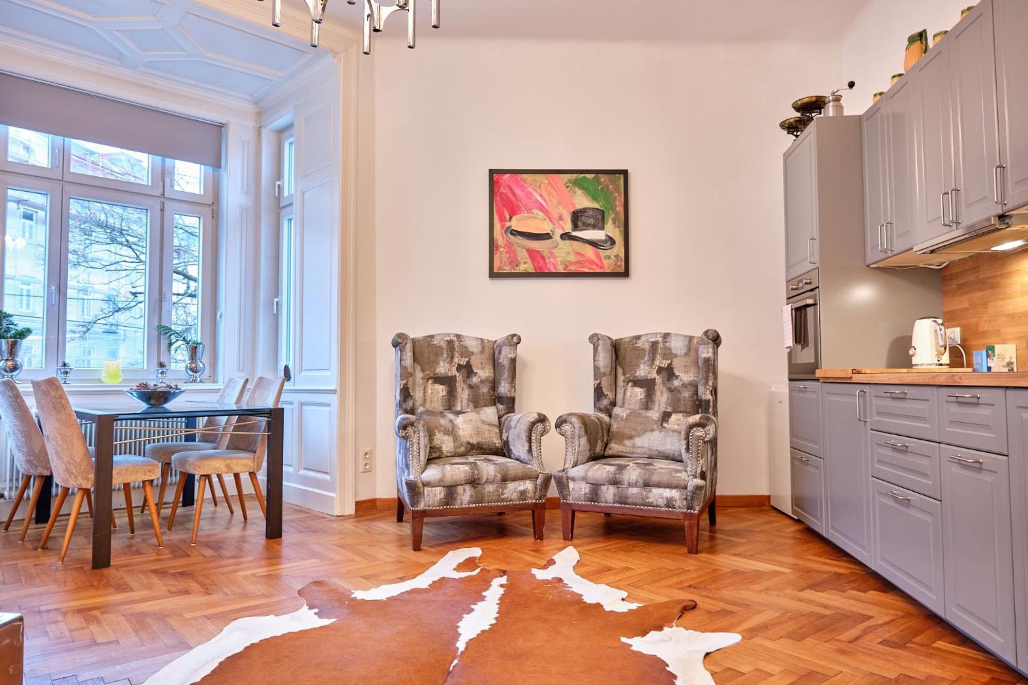 Slow Living I Schoenbrunn Und Park Naehe I Penzing Bahnhof Apartment Vienna