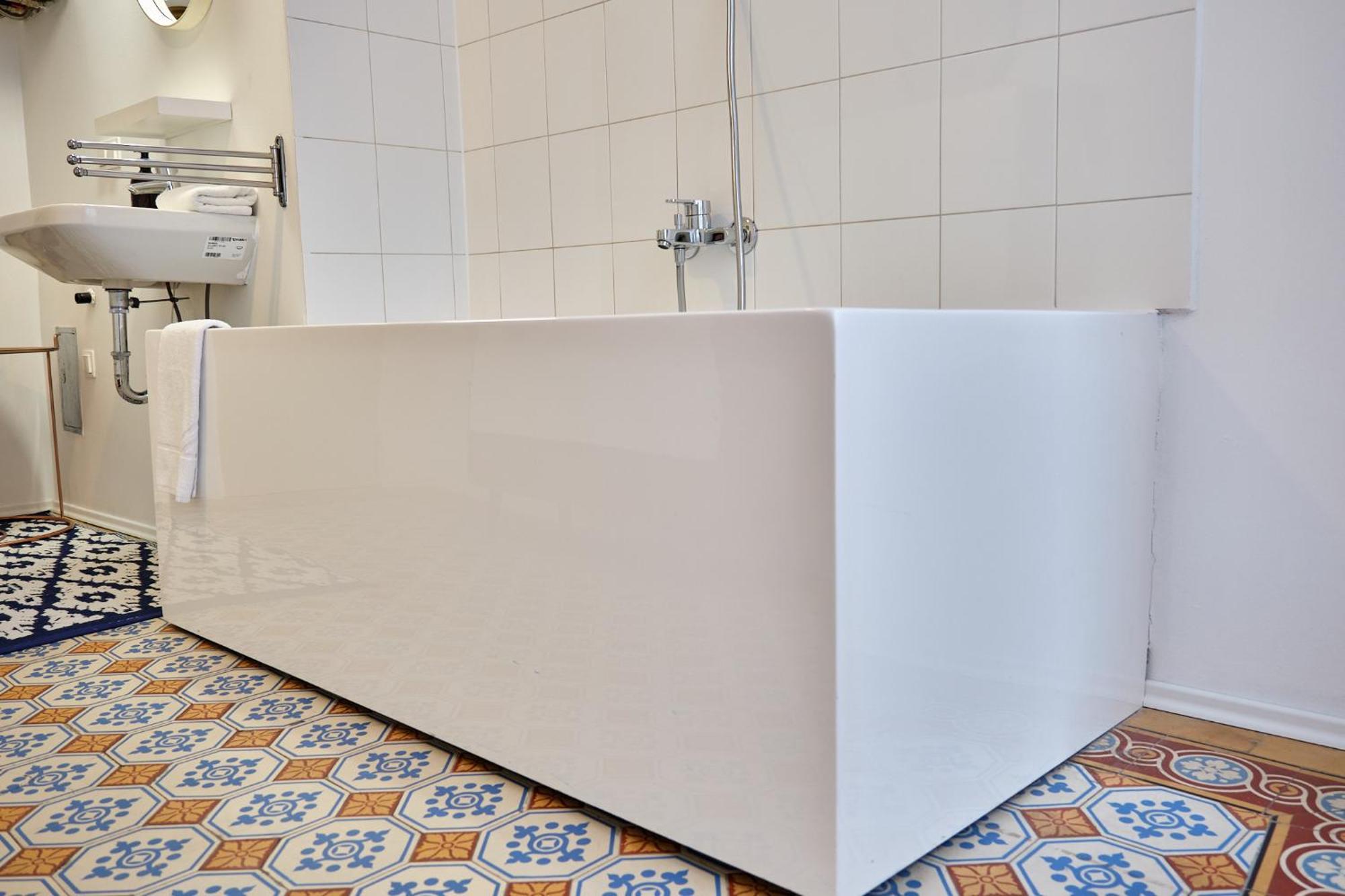 Slow Living I Schoenbrunn Und Park Naehe I Penzing Bahnhof Vienna