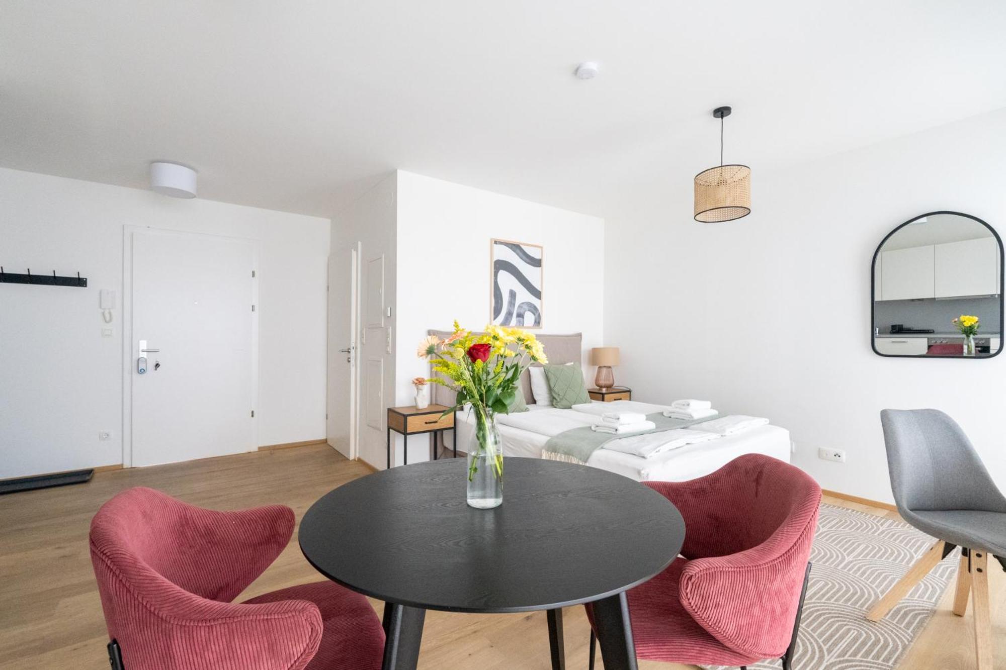 Balcony Bliss Studio By Hm Vienna