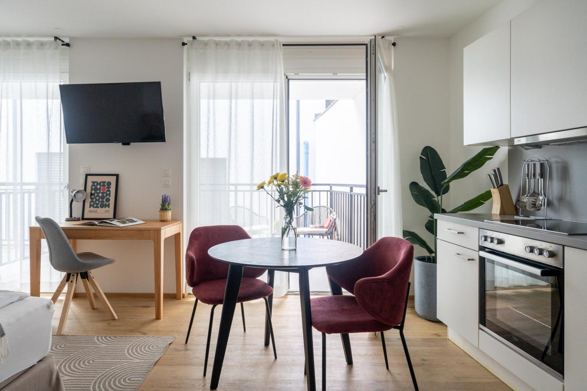 Balcony Bliss Studio By Hm * Vienna
