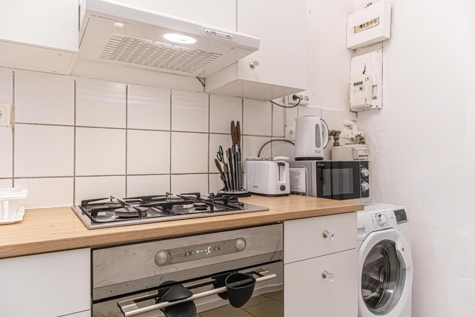 Comfortable 2br Apt Near Schloss Schönbrunn *