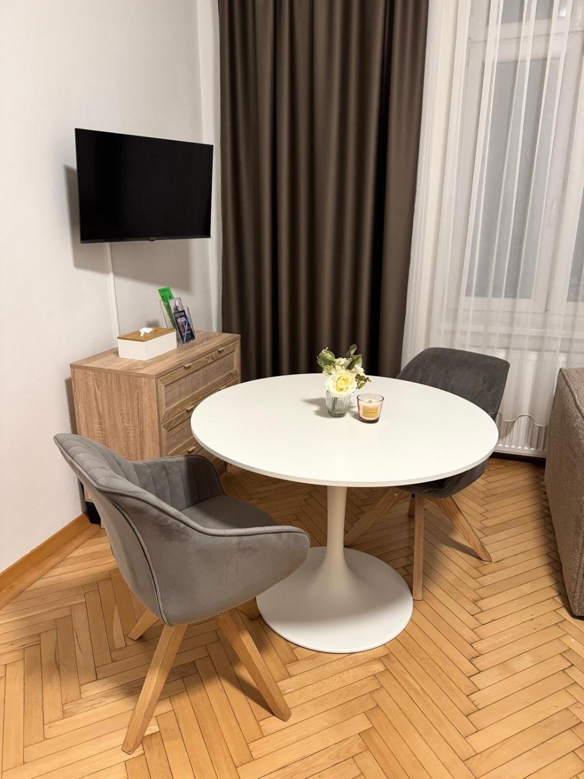 Apartment Modernes Im Stadtzentrum 16 *