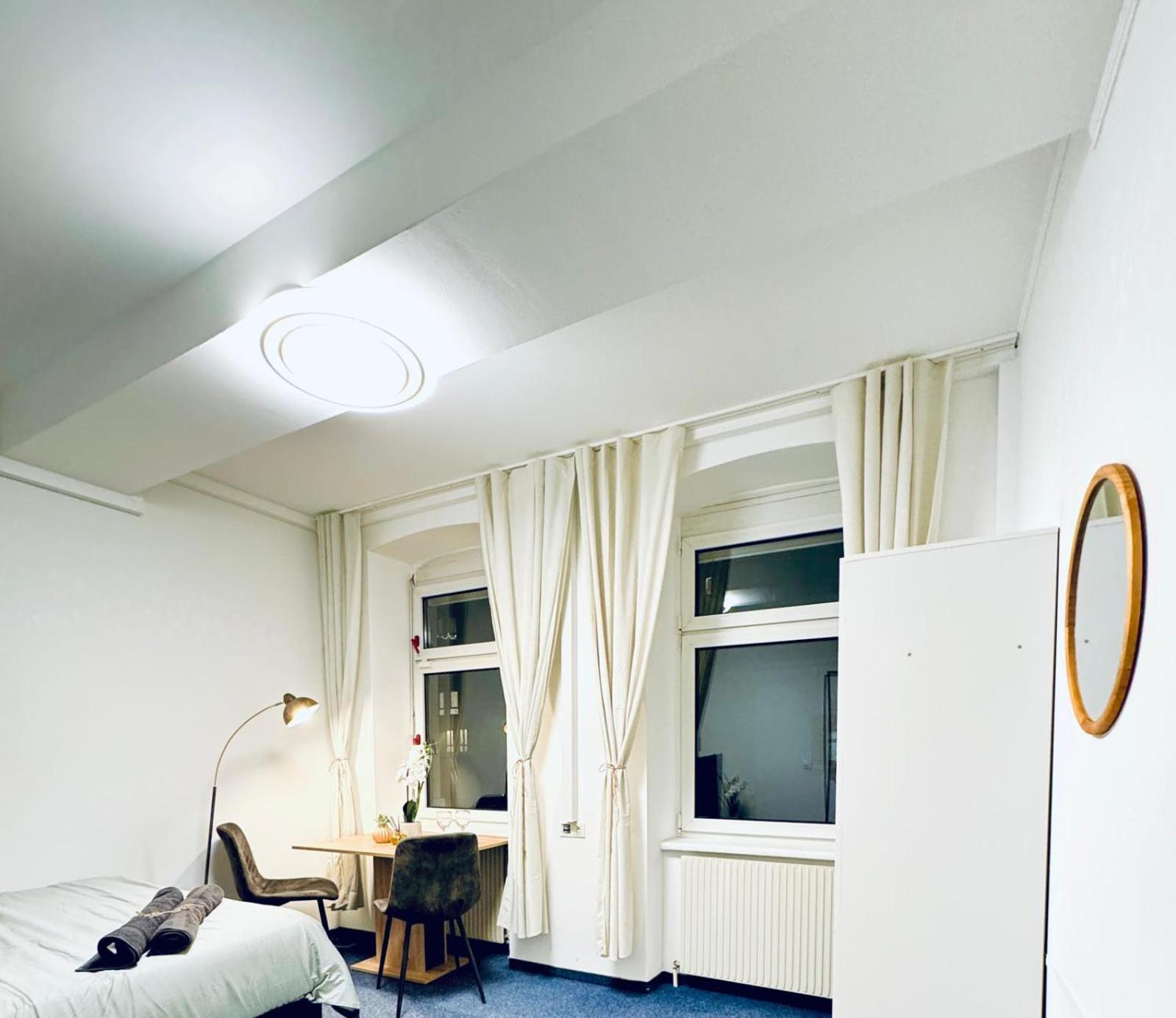 7br For Big Groups, With Great Location *